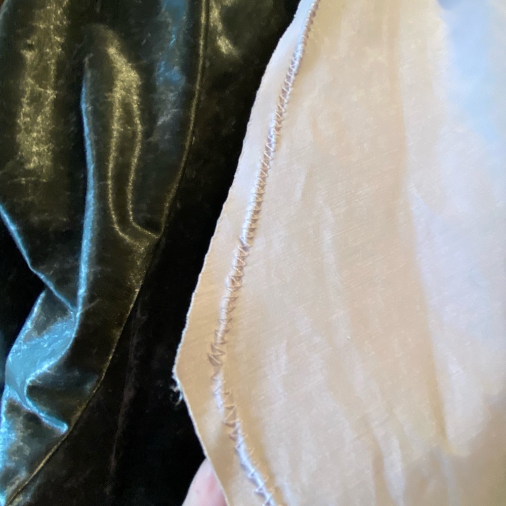 Linda Lundstrom Women's Black and Pink Coat - Picture 6 of 6